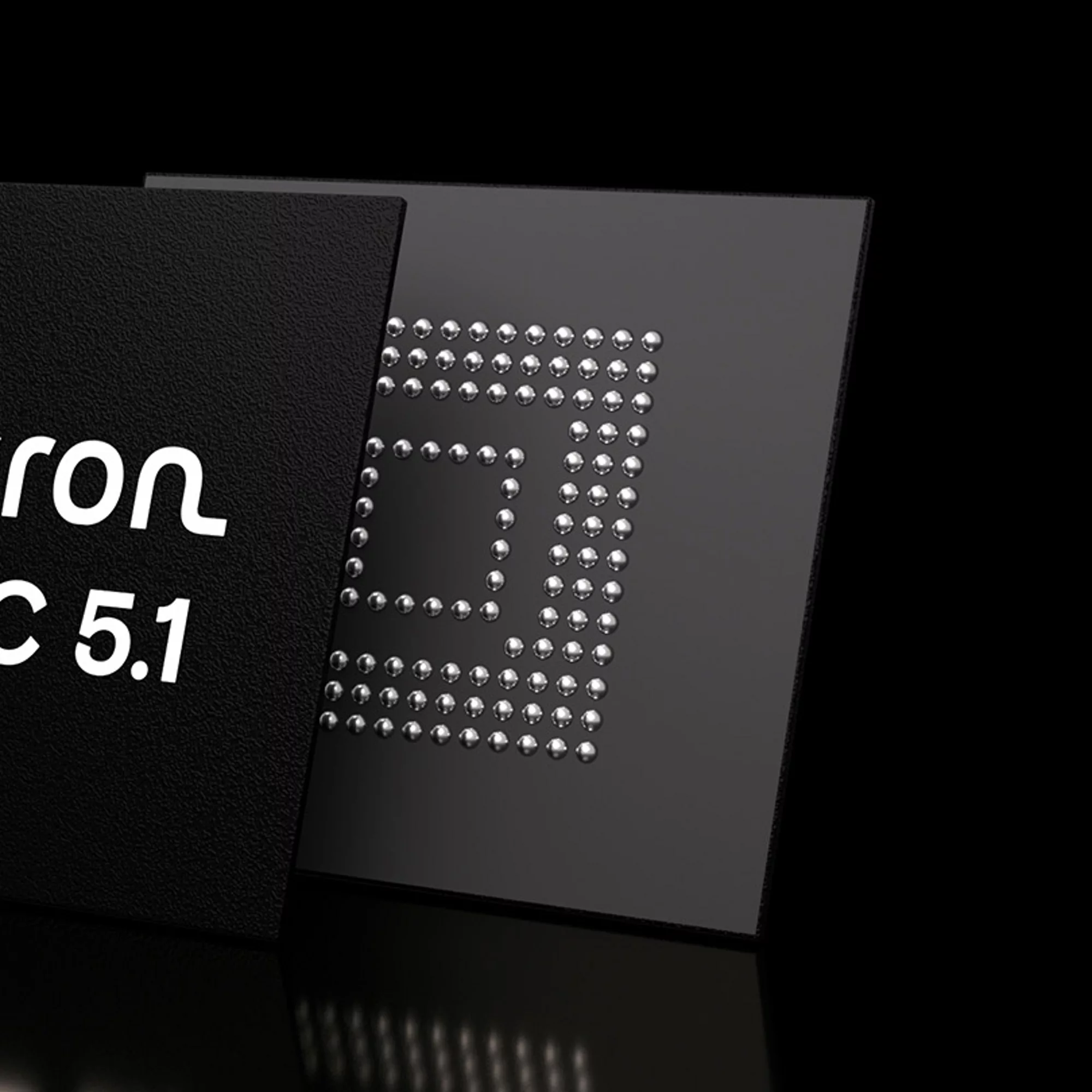 金色晶圓的特寫